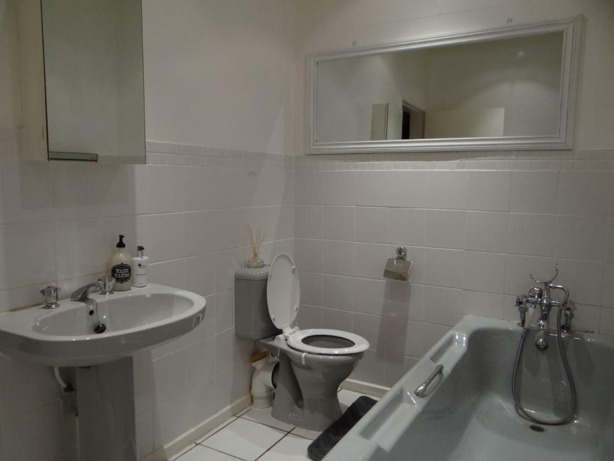 Credo Guest House Bloemfontein Bagian luar foto